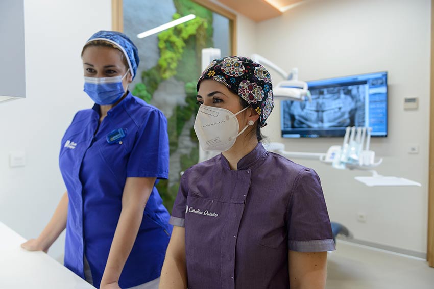 Endodoncia en Ourense tratamos de mantener cualquier pieza dental dañada, evitando recurrir a extracciones
